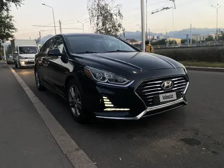Hyundai Sonata 2017 года за 4 600 000 тг. в Алматы – фото 2