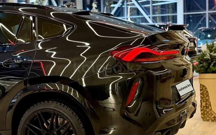 BMW X6 M 2021 года за 48 000 000 тг. в Астана