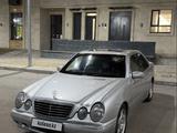 Mercedes-Benz E 430 2001 годаfor4 000 000 тг. в Караганда – фото 2