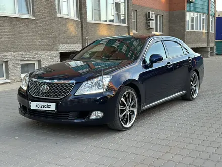 Toyota Crown Majesta 2011 года за 5 890 000 тг. в Актобе – фото 2