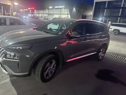 Hyundai Santa Fe 2021 года за 13 000 000 тг. в Алматы – фото 8