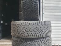 Б/У Pirelli Skorpion ice zero 285/45/22 зимняя шипованнаяүшін350 000 тг. в Алматы