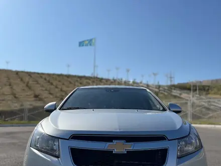 Chevrolet Cruze 2011 года за 4 000 000 тг. в Шымкент – фото 12