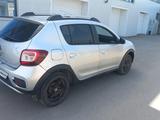 Renault Sandero Stepway 2015 года за 3 600 000 тг. в Актобе – фото 3