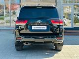 Toyota Land Cruiser 2022 года за 52 990 000 тг. в Костанай – фото 5