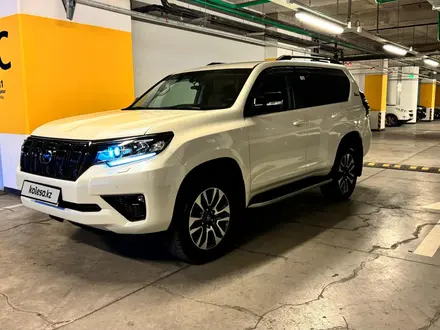 Toyota Land Cruiser Prado 2021 года за 39 500 000 тг. в Алматы