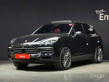 Porsche Cayenne 2022 года за 37 000 000 тг. в Алматы