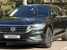 Volkswagen Passat, 2021