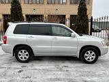 Toyota Highlander 2003 года за 7 100 000 тг. в Алматы