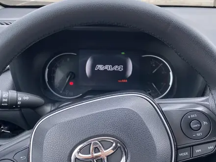 Toyota RAV4 2021 года за 16 400 000 тг. в Шымкент – фото 13