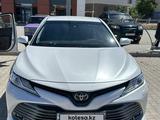 Toyota Camry 2020 года за 14 200 000 тг. в Актау