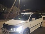 Mitsubishi Chariot 1998 годаfor2 200 000 тг. в Алматы