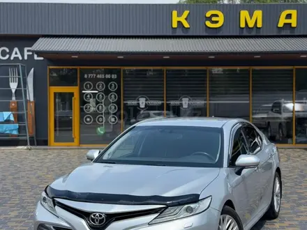 Toyota Camry 2018 года за 12 499 999 тг. в Тараз – фото 2