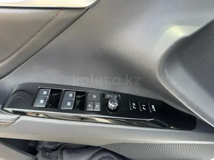Toyota Camry 2018 года за 12 499 999 тг. в Тараз – фото 9