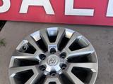 R 18 тойота один диск! Графит! Бир дана! за 85 000 тг. в Алматы