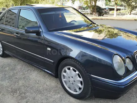 Mercedes-Benz E 280 1997 года за 2 400 000 тг. в Кызылорда – фото 3