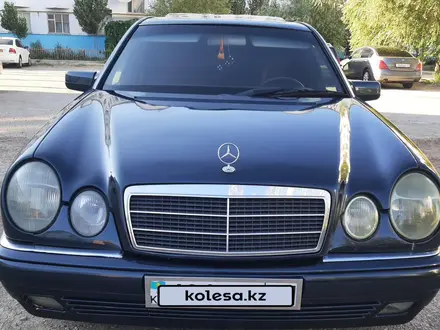 Mercedes-Benz E 280 1997 года за 2 400 000 тг. в Кызылорда – фото 4