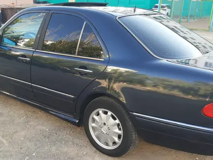 Mercedes-Benz E 280 1997 года за 2 400 000 тг. в Кызылорда – фото 8