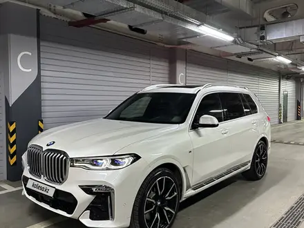 BMW X7 2021 года за 45 500 000 тг. в Алматы – фото 2