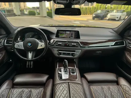 BMW 740 2021 года за 39 900 000 тг. в Алматы – фото 11