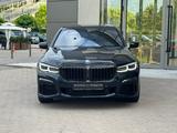 BMW 740 2021 года за 39 900 000 тг. в Алматы – фото 2
