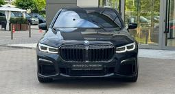BMW 740 2021 года за 39 900 000 тг. в Алматы – фото 2