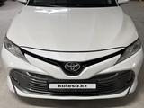 Toyota Camry 2019 года за 12 200 000 тг. в Астана