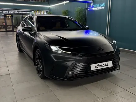 Toyota Camry 2025 года за 22 800 000 тг. в Алматы – фото 3