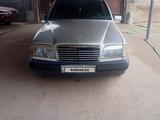 Mercedes-Benz E 220 1994 года за 1 500 000 тг. в Шымкент