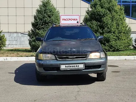 Toyota Caldina 1995 года за 1 950 000 тг. в Алматы