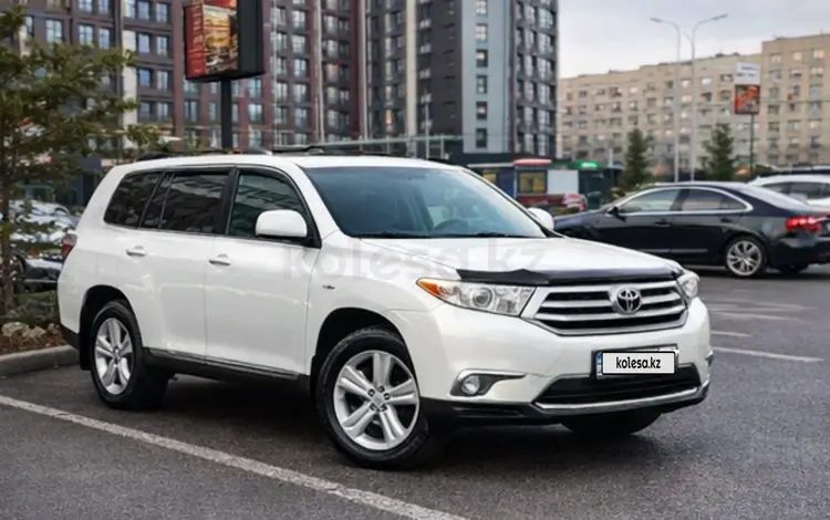 Toyota Highlander 2010 года за 11 000 000 тг. в Алматы