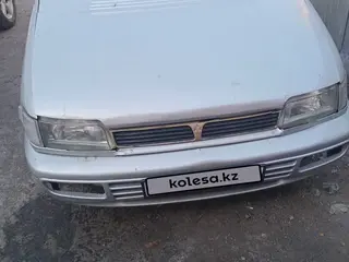 Mitsubishi Space Runner, 1992