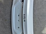 Крышка багажника Kia Cerato K3 2020-2025 за 2 000 тг. в Алматы