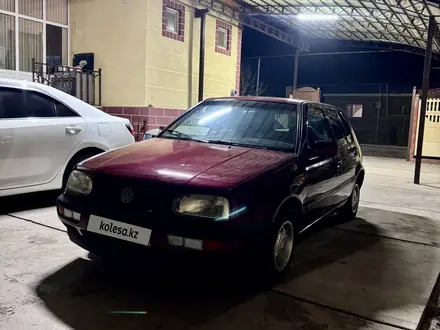 Volkswagen Golf 1996 года за 1 600 000 тг. в Тараз – фото 2