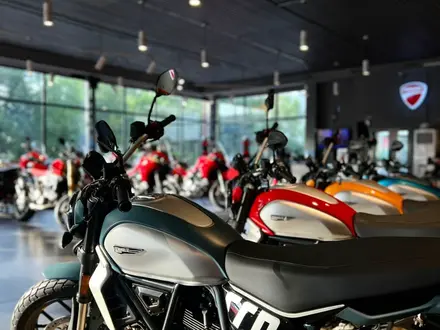  Scrambler Icon 2G 2024 года за 7 440 000 тг. в Алматы – фото 2