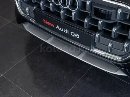 Audi Q8 55 TFSI Quattro Design 2025 года за 53 090 000 тг. в Алматы – фото 8