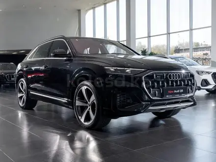 Audi Q8 55 TFSI Quattro Design 2025 года за 53 090 000 тг. в Алматы – фото 3