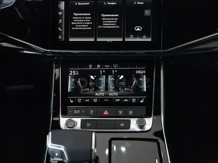 Audi Q8 55 TFSI Quattro Design 2025 года за 53 090 000 тг. в Алматы – фото 42