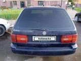 Volkswagen Passat 1994 годаүшін1 700 000 тг. в Астана – фото 3