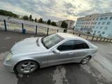 Mercedes-Benz C 200 2001 годаүшін2 350 000 тг. в Астана – фото 5
