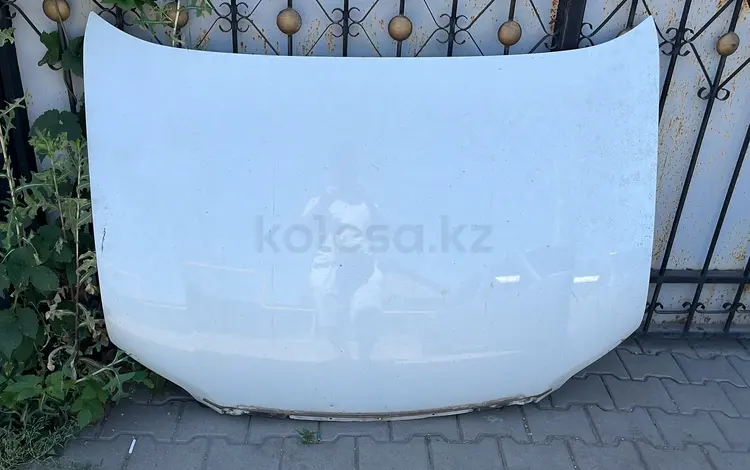 Капот бу оригинал за 160 000 тг. в Алматы