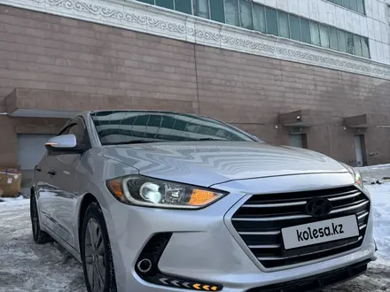 Hyundai Elantra 2017 года за 7 900 000 тг. в Алматы – фото 3