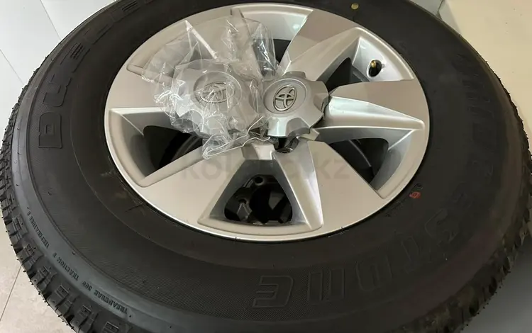 Комплект Новые Оригинальные колеса в сборе на Toyota Land Cruiser Pr за 590 000 тг. в Костанай