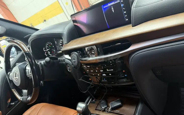 Lexus LX 570 2016 года за 39 500 000 тг. в Алматы