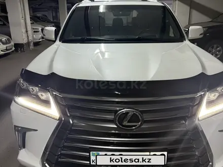 Lexus LX 570 2016 года за 39 500 000 тг. в Алматы – фото 10