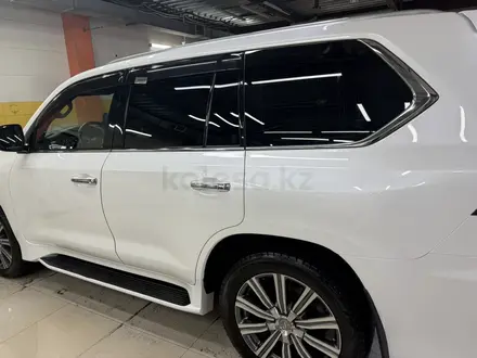 Lexus LX 570 2016 года за 39 500 000 тг. в Алматы – фото 3