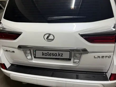 Lexus LX 570 2016 года за 39 500 000 тг. в Алматы – фото 8