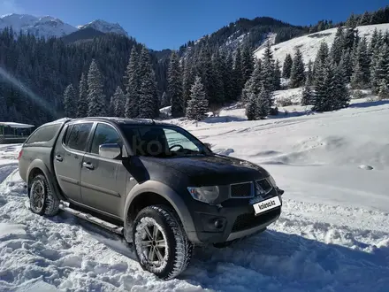 Mitsubishi L200 2012 года за 9 800 000 тг. в Алматы