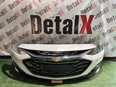 Передний бампер Chevrolet Malibu оригинал за 10 000 тг. в Астана