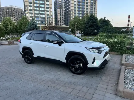 Toyota RAV4 2021 года за 19 490 000 тг. в Алматы – фото 6